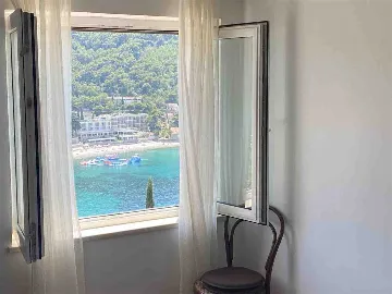 Dubrovnik 2-Bedroom Apartment with Sea View Terrace