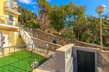 Dubrovnik Two-Bedroom Apartment with Sea View