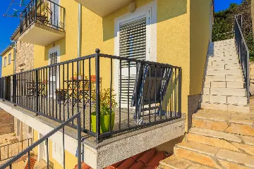 Dubrovnik Two-Bedroom Apartment with Sea View
