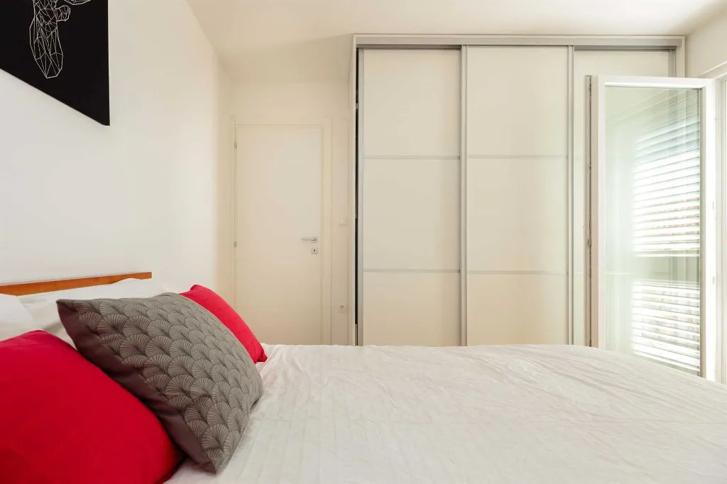 Dubrovnik Two-Bedroom Apartment with Sea View