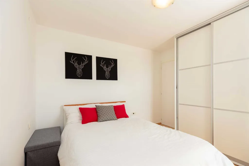 Dubrovnik Two-Bedroom Apartment with Sea View