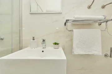 Dubrovnik Triple Room with Sea View & Private Bath