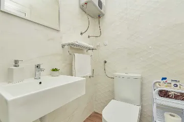 Dubrovnik Triple Room with Sea View & Private Bath