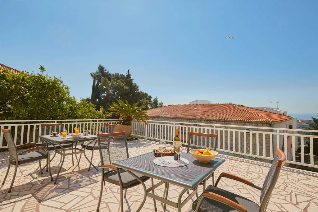 Dubrovnik Double Room with Sea View Balcony