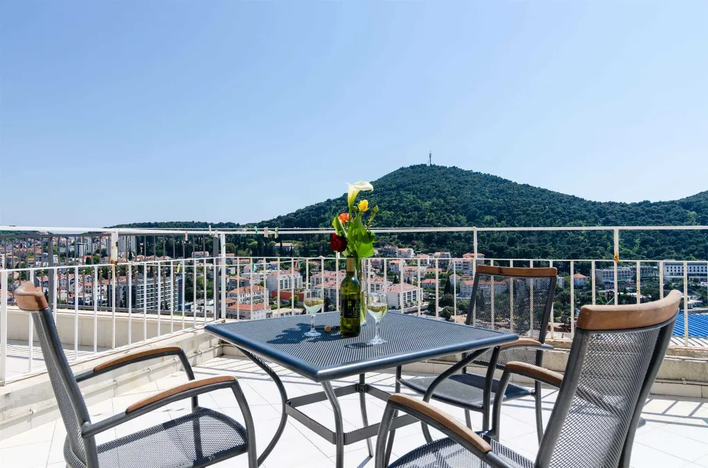 Dubrovnik Studio Apartment with Private Terrace