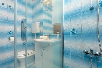 Dubrovnik 2-Bedroom Apartment with Sea-View Terrace