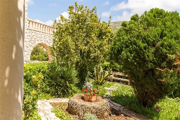 Dubrovnik 2-Bedroom Apartment with Sea-View Terrace