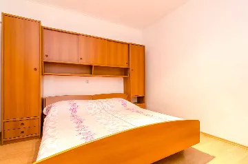 Double Room in Trsteno with Private External Bathroom