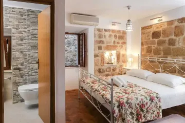 Dubrovnik Old Town Studio for 2 Guests