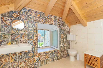 Renovated Villa in Zaton for 8 Guests