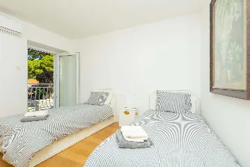 Renovated Villa in Zaton for 8 Guests