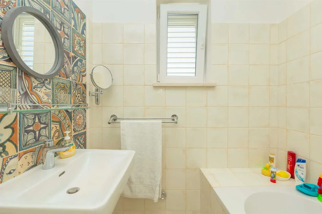Renovated Villa in Zaton for 8 Guests