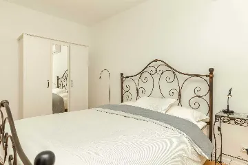 Renovated Villa in Zaton for 8 Guests