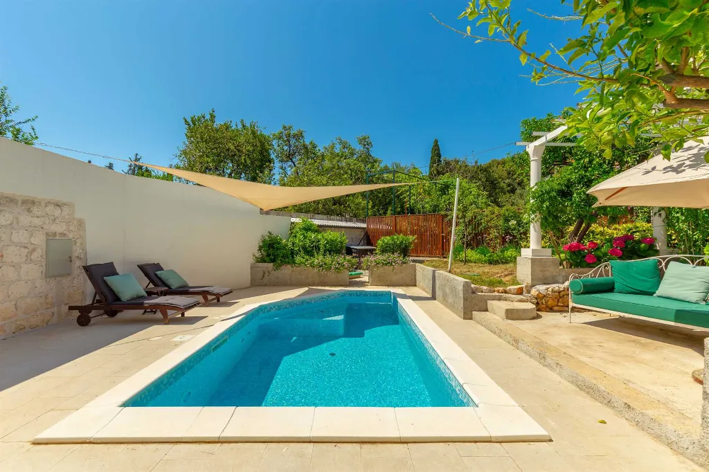 Renovated Villa in Zaton for 8 Guests