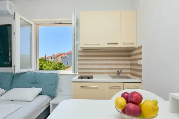 Modern Studio Retreat with Terrace in Dubrovnik