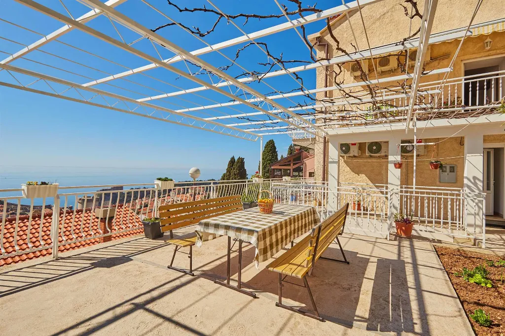 Dubrovnik Double Room with Balcony & Sea View
