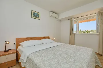 Dubrovnik 1-Bedroom Apartment with Terrace for 2