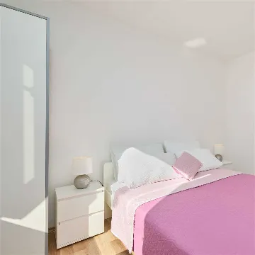 2-Bedroom Apartment with Terrace in Dubrovnik