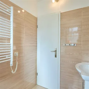 2-Bedroom Apartment with Terrace in Dubrovnik