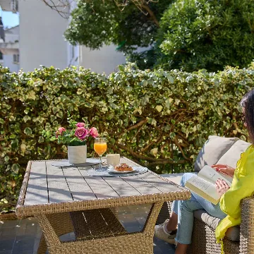 2-Bedroom Apartment with Terrace in Dubrovnik