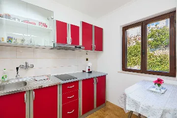 1-Bedroom Apartment in Dubrovnik with Balcony & Sea View