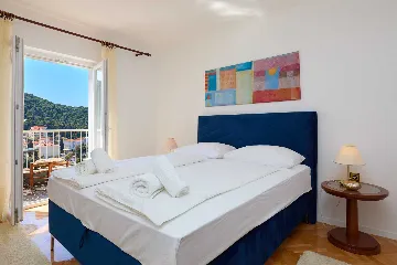 1-Bedroom Apartment in Dubrovnik with Balcony & Sea View
