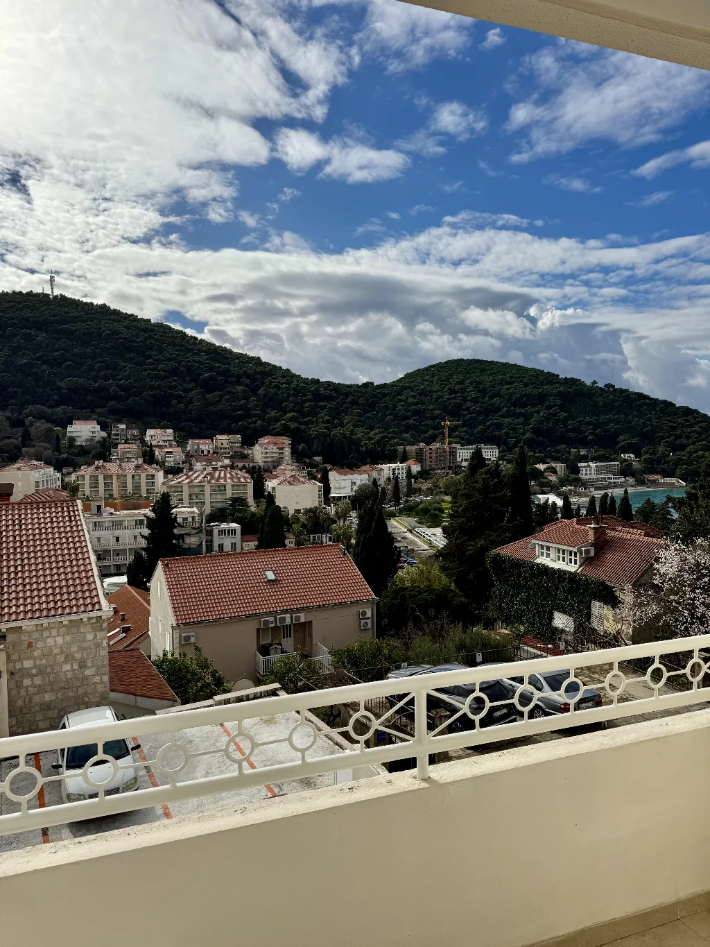Two-Bedroom Apartment in Dubrovnik for 4 Guests