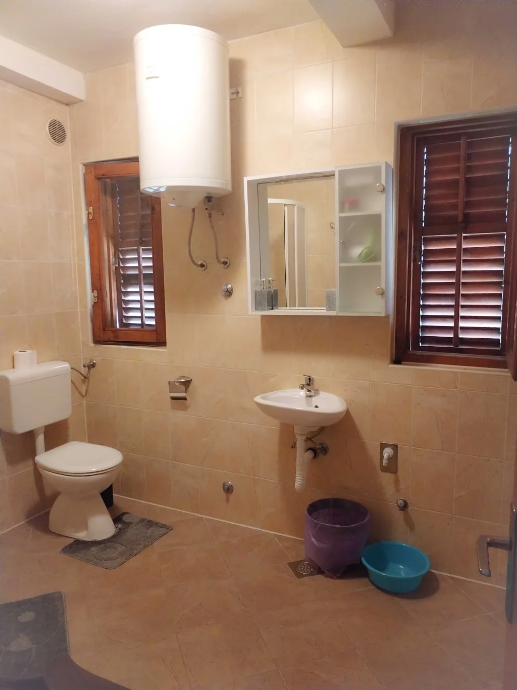 1-Bedroom Apartment in Polače with Sea-View Balcony