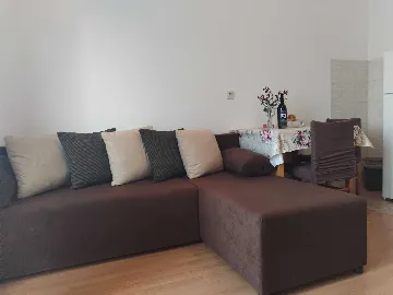 1-Bedroom Apartment in Polače with Sea-View Balcony
