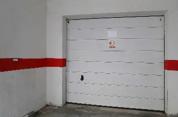 Bright One-Bedroom Apartment with Parking in Dubrovnik