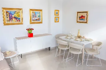 Dubrovnik 1-Bedroom Apartment with Sea Views