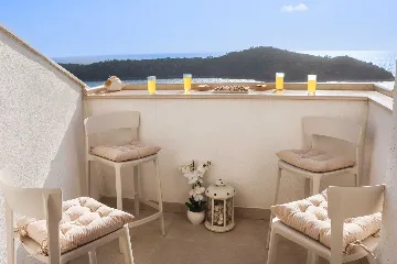 Dubrovnik 1-Bedroom Apartment with Sea Views