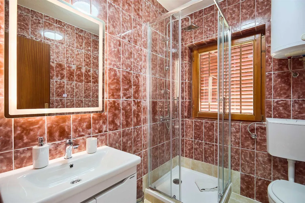 Dubrovnik 1-Bedroom Apartment with Balcony Sea Views