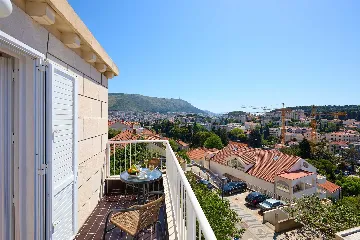 Dubrovnik 1-Bedroom Apartment with Balcony Sea Views