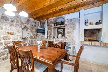 Dubrovnik Studio Apartment for 2 Guests