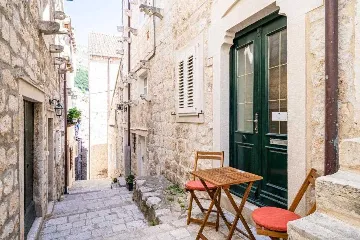 Dubrovnik Studio Apartment for 2 Guests