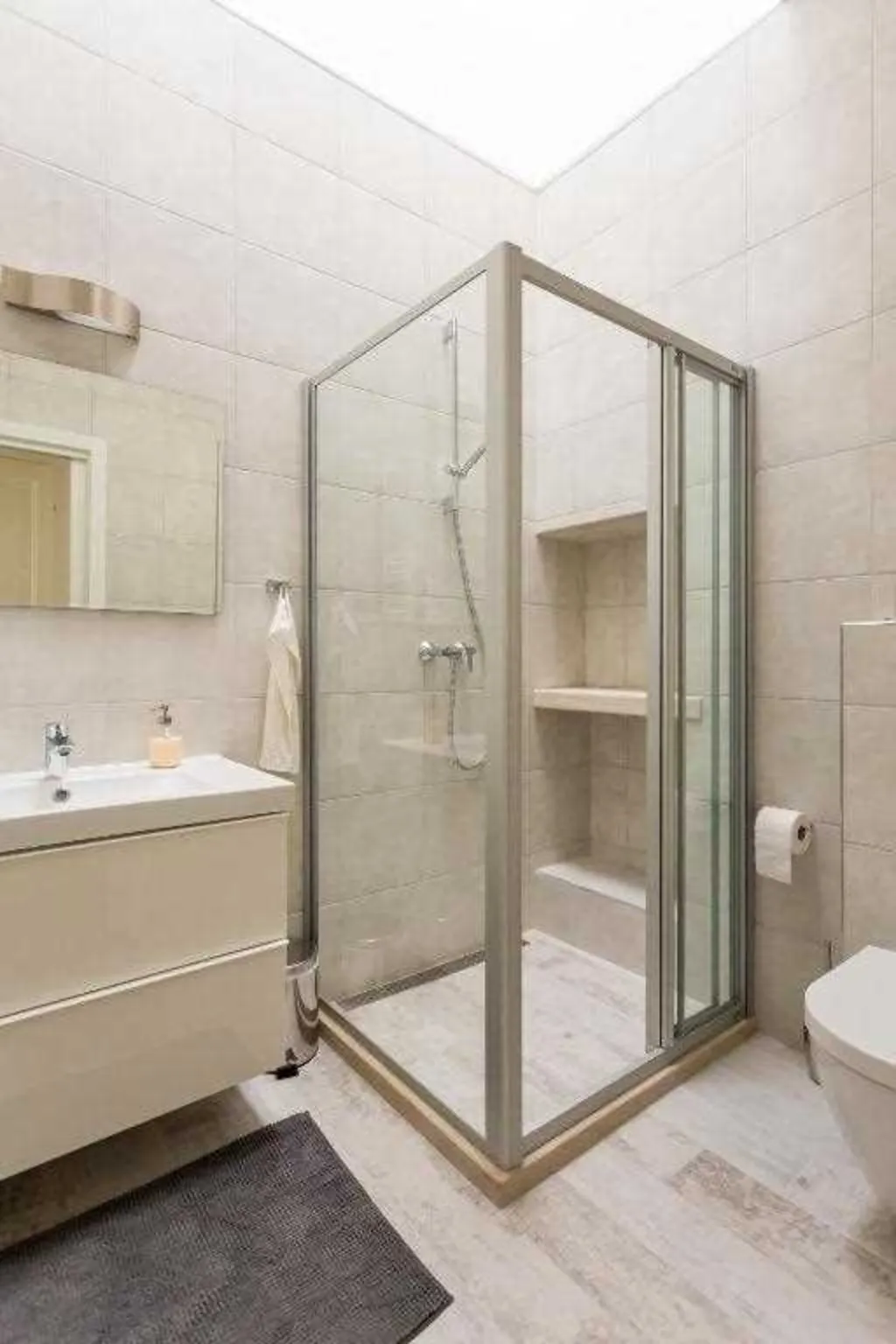 Dubrovnik 2-Bedroom Apartment for Up to 4 Guests
