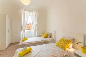 Dubrovnik 2-Bedroom Apartment for Up to 4 Guests
