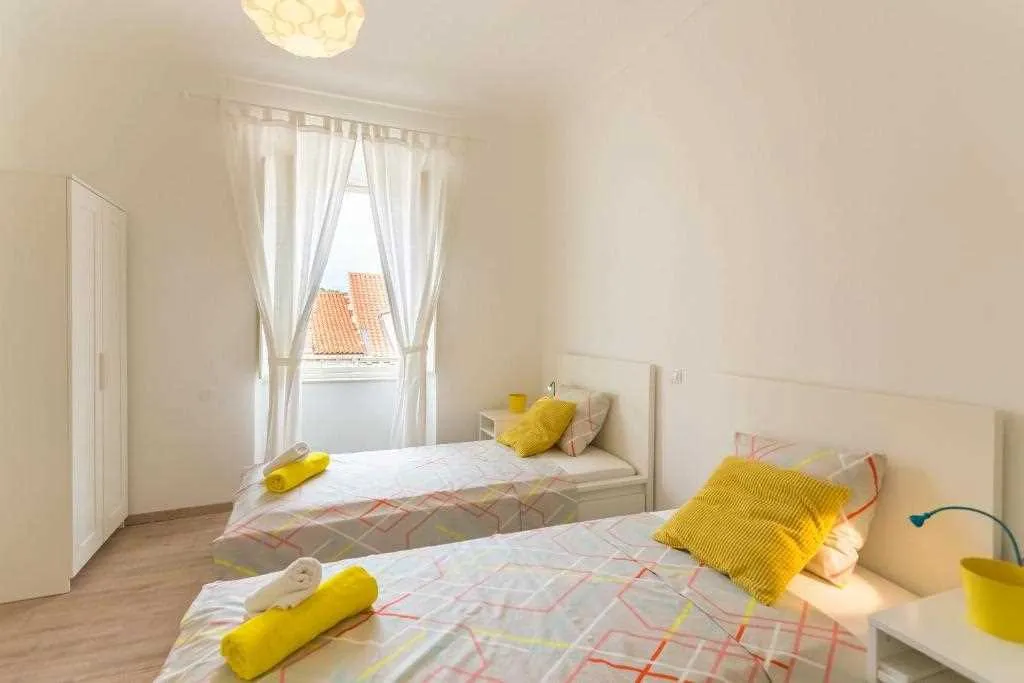 Dubrovnik 2-Bedroom Apartment for Up to 4 Guests
