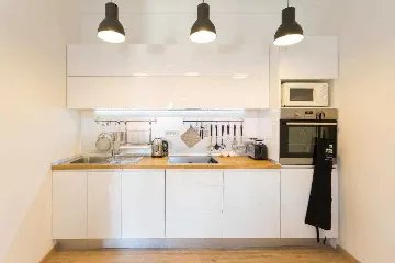 Dubrovnik 2-Bedroom Apartment for Up to 4 Guests