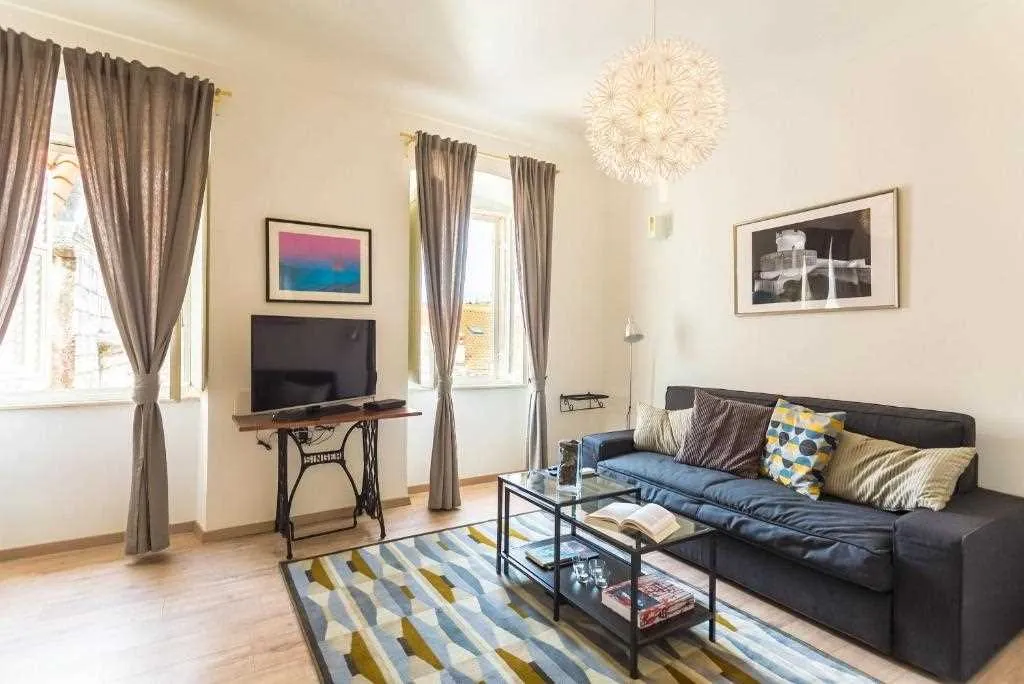 Dubrovnik 2-Bedroom Apartment for Up to 4 Guests