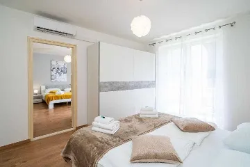 2-Bedroom Apartment in Dubrovnik (Sleeps 6)