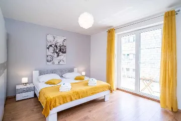 2-Bedroom Apartment in Dubrovnik (Sleeps 6)