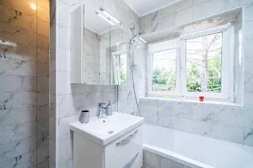 2-Bedroom Apartment in Dubrovnik (Sleeps 6)