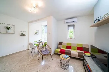 2-Bedroom Apartment in Dubrovnik (Sleeps 6)