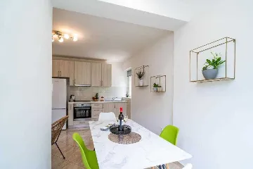 2-Bedroom Apartment in Dubrovnik (Sleeps 6)