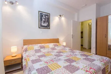 Dubrovnik 1-Bedroom Apartment for Up to 5 Guests