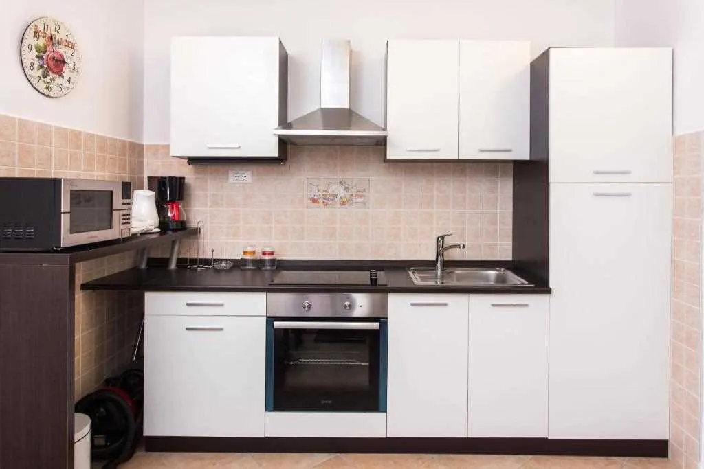 Dubrovnik 1-Bedroom Apartment for Up to 5 Guests