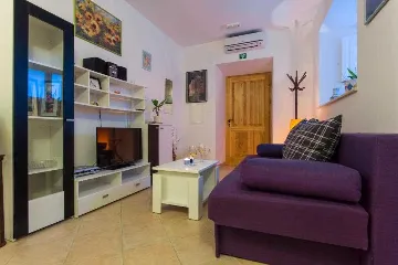 Dubrovnik 1-Bedroom Apartment for Up to 5 Guests