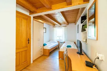 Dubrovnik Duplex Apartment for Up to 5 Guests